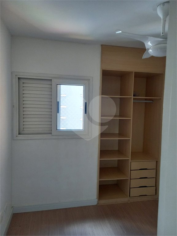 Apartamento à venda com 3 quartos, sendo 1 suíte,  em Vila Olímpia, São Paulo, SP