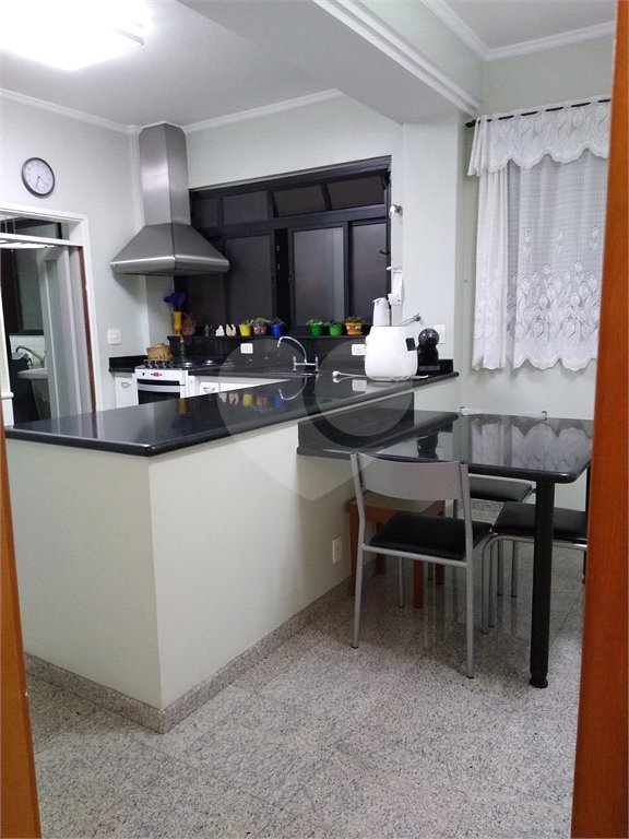 Apartamento à venda com 3 quartos, sendo 1 suíte,  em Bela Vista, São Paulo, SP