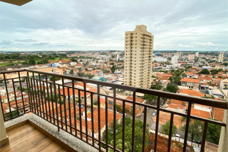 Apartamento à venda com 2 quartos no Centro, Araraquara, SP