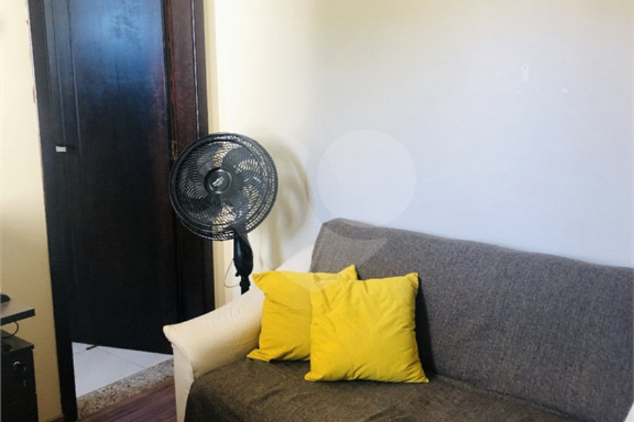 Sobrado à venda com 3 quartos, sendo 1 suíte, em Jardim Peri, São Paulo, SP