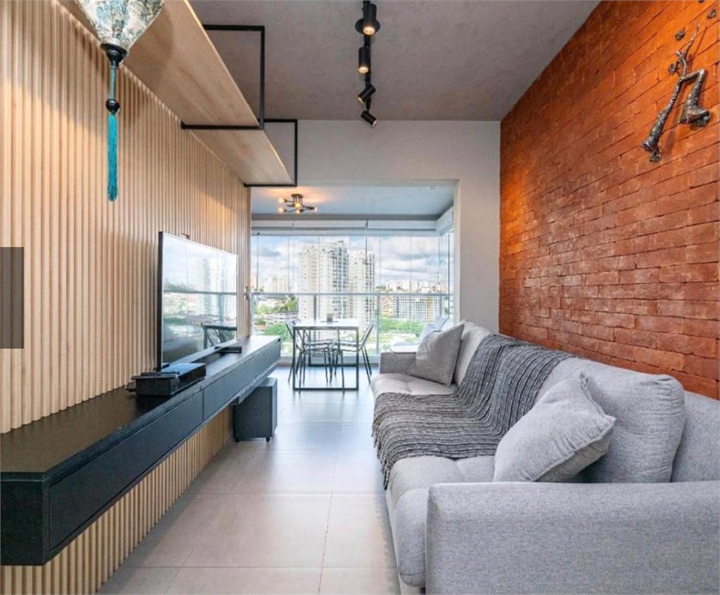 Apartamento à venda com 2 quartos, sendo 1 suíte, em Jardim Prudência, São Paulo, SP