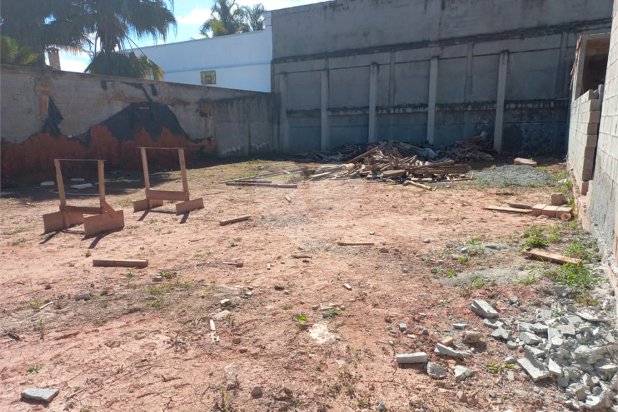Terreno à venda em Jardim Floresta, São Paulo, SP