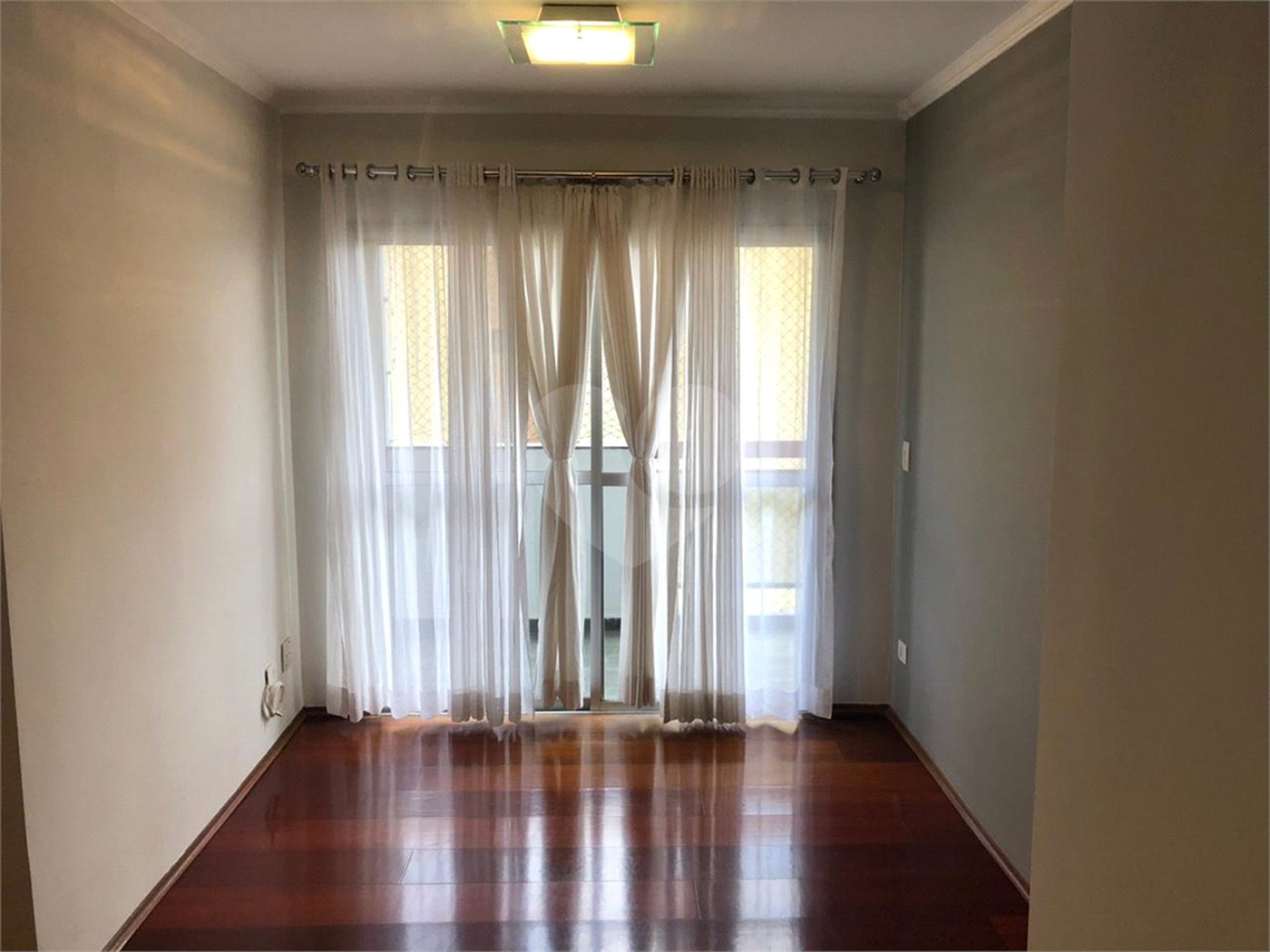 Apartamento à venda com 2 quartos, sendo 1 suíte,  em Vila Olímpia, São Paulo, SP