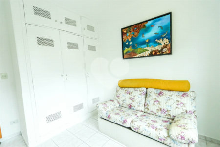 Casa à venda com 4 quartos, sendo 1 suíte, em Jardim Franca, São Paulo, SP