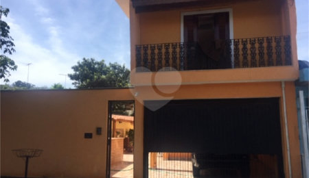 Sobrado à venda com 3 quartos, sendo 1 suíte,  em Vila Albertina, São Paulo, SP