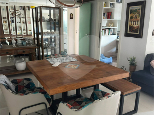 Apartamento à venda com 3 quartos, sendo 1 suíte,  em Santana, São Paulo, SP