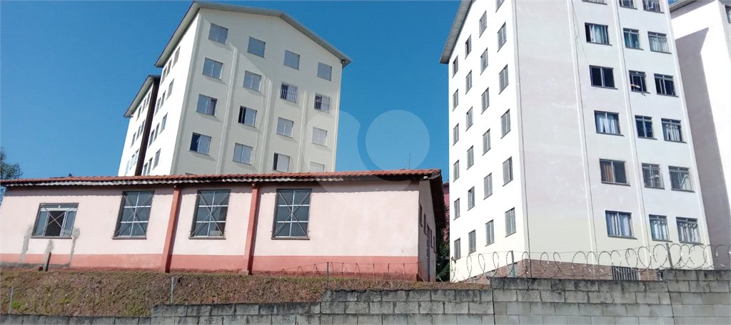 Apartamento à venda com 2 quartos em Cidade Tiradentes, São Paulo, SP
