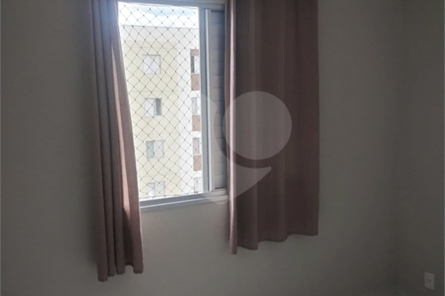 JARAGUÁ – FIT JARAGUÁ. Apartamento lindinho, em condomínio praticamente novo, super organizado e agradável, em local tranquilo com vista livre.