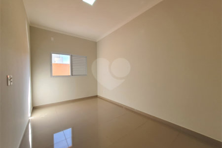 Casa à venda com 3 quartos, sendo 1 suíte,  no condomínio Residencial Reserva das Paineiras, Itapetininga - SP