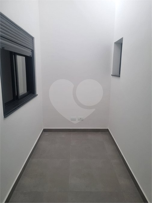 Sobrado à venda com 3 quartos, sendo 1 suíte, em Vila São Paulo, São Paulo, SP