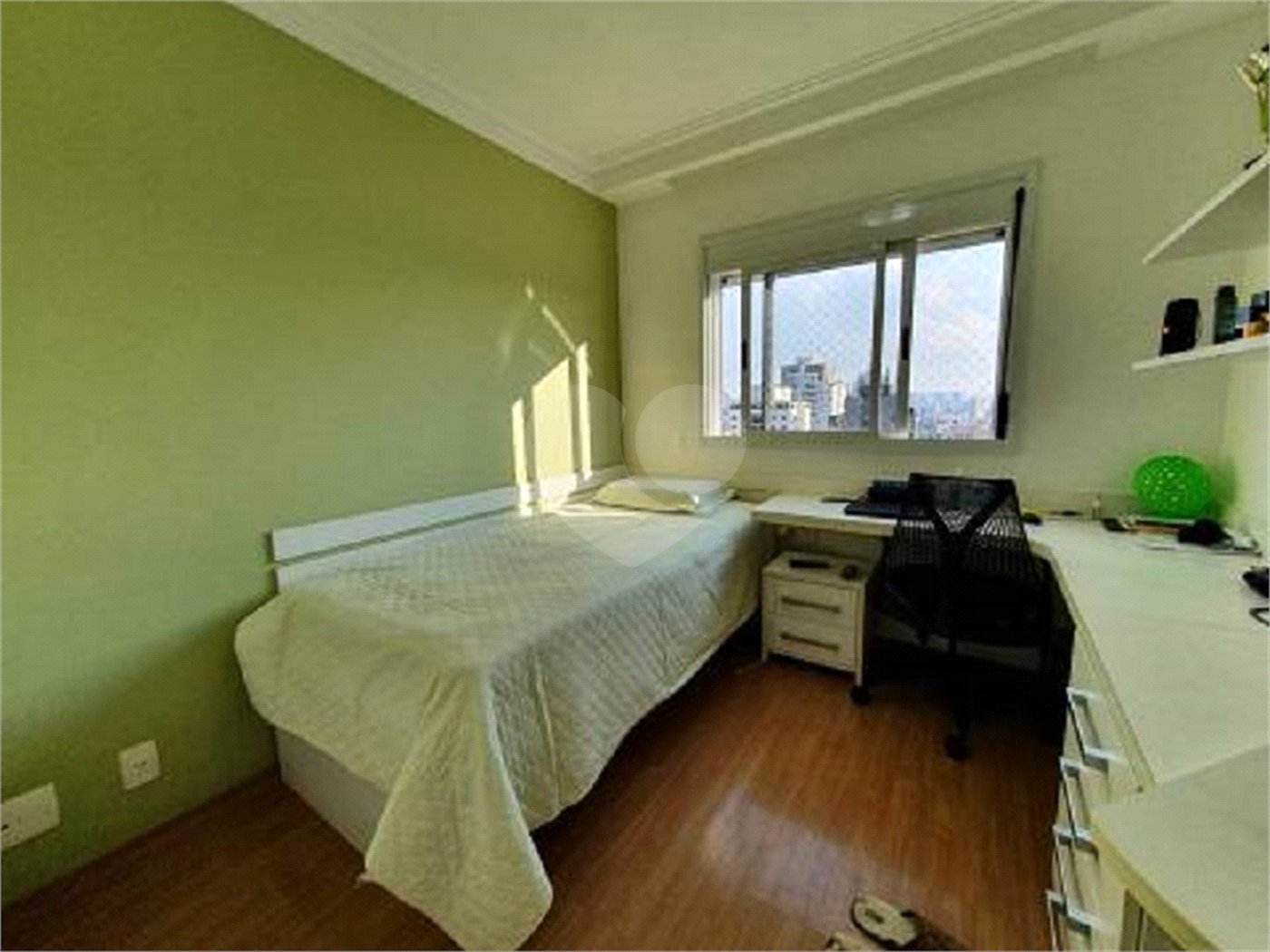 Apartamento à venda com 3 suítes em Vila Progredior, São Paulo, SP