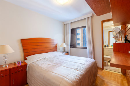 Apartamento à venda com 3 suítes em Alto da Lapa, São Paulo, SP