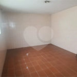 Casa Térrea à venda com 4 quartos, sendo 3 suítes, em Vila Galvão, Guarulhos, SP