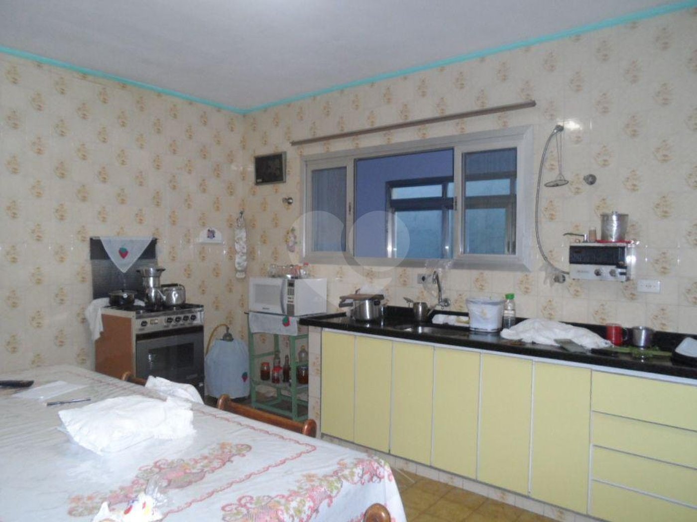 Sobrado à venda com 3 quartos, sendo 1 suíte, em Tremembé, São Paulo, SP