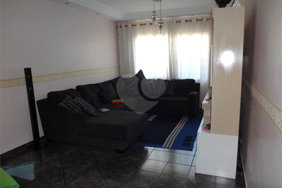 Sobrado à venda com 3 quartos, sendo 1 suíte,  em Horto, São Paulo, SP