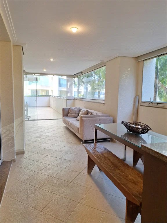 Apartamento à venda com 4 quartos, sendo 3 suítes, em Vila Gertrudes, São Paulo, SP