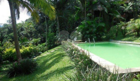 Casa à venda com 6 quartos, sendo 1 suíte,  em Tremembé, São Paulo, SP