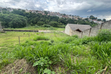 Terreno à venda em Retiro das Fontes, Atibaia, SP