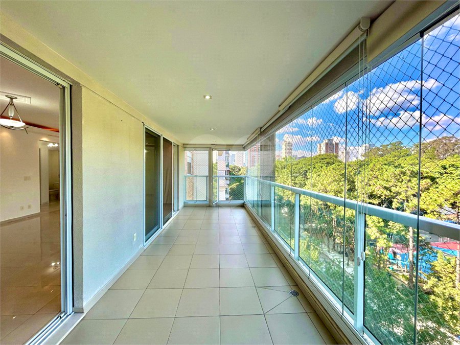 Apartamento à venda com 3 suítes em Chácara Santo Antônio (zona Sul), São Paulo, SP