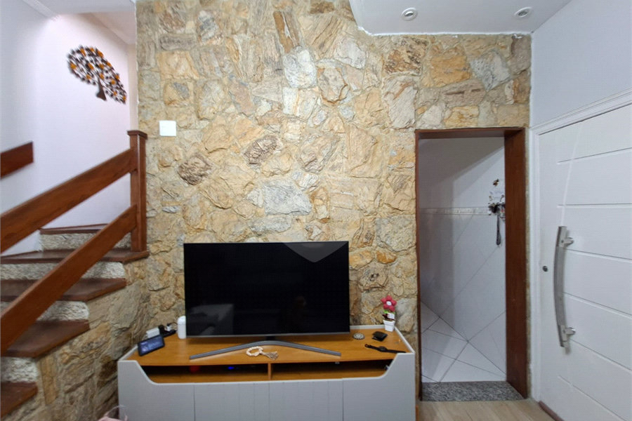 Sobrado à venda com 2 quartos, sendo 1 suíte, em Horto Florestal, São Paulo, SP