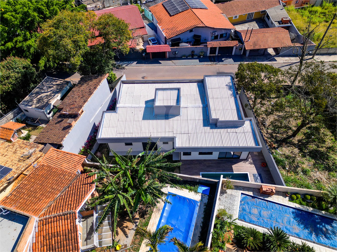 Casa à venda com 3 suítes em Jardim Paulista, Atibaia, SP
