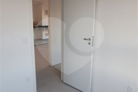 Apartamento à venda com 3 quartos, sendo 1 suíte, em Barra Funda, São Paulo, SP