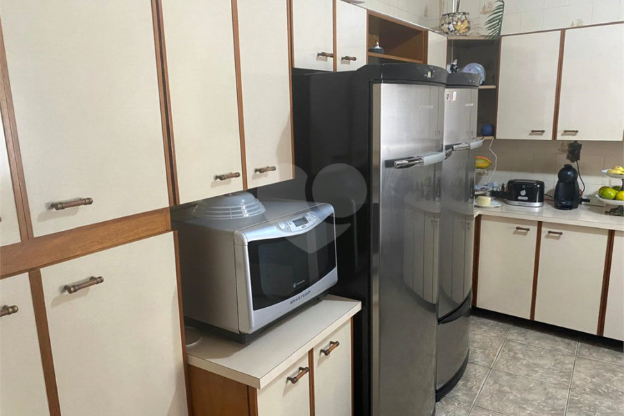 Sobrado à venda com 3 quartos, sendo 1 suíte, em Tremembé, São Paulo, SP