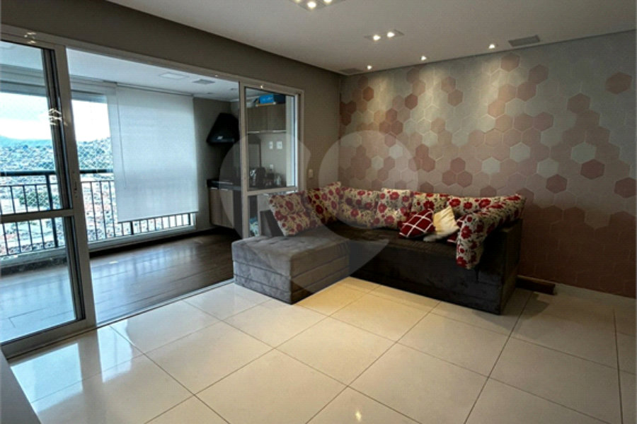 Apartamento à venda com 2 suítes em Jardim Flor da Montanha, Guarulhos, SP