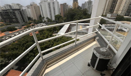 Cobertura à venda com 3 suítes em Cidade Monções, São Paulo, SP