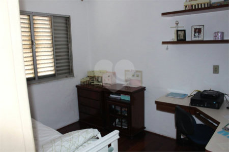 Apartamento à venda em Jardim São Luís, Suzano, SP