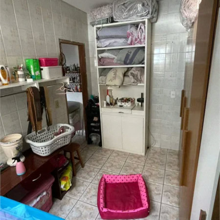 Sobrado à venda com 3 quartos em Jardim Laila, Embu das Artes, SP