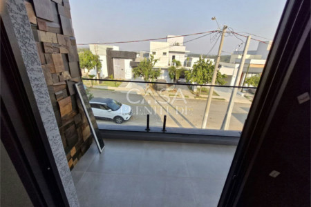 Casa em condomínio à venda com 3 quartos, sendo 1 suíte, em Cajuru do Sul, Sorocaba, SP