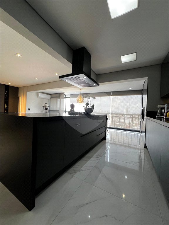 Apartamento à venda com 3 suítes no Centro, Mogi das Cruzes, SP