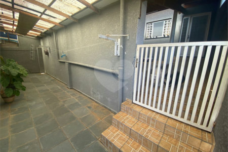 Casa à venda com 2 quartos, sendo 1 suíte, em Jardim Alvinópolis, Atibaia, SP