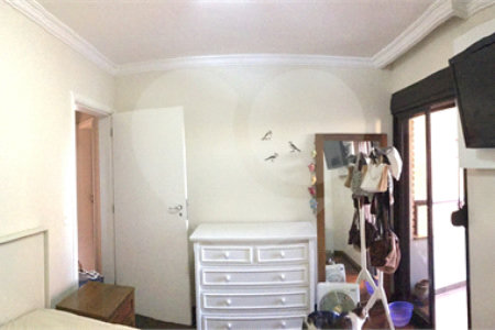 Apartamento à venda com 3 quartos, sendo 1 suíte,  em Vila Santo Estevão, São Paulo, SP
