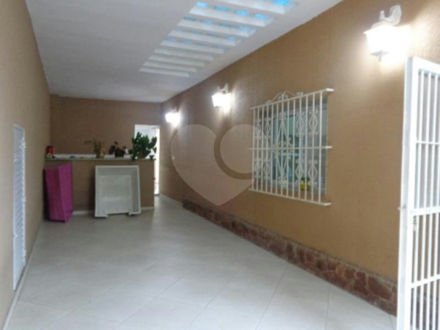 Casa Térrea à venda com 3 suítes em Vila Gustavo, São Paulo, SP