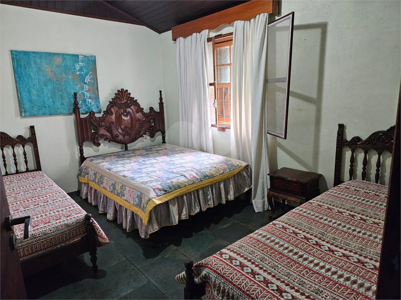 Sítio à venda com 6 quartos, sendo 1 suíte,  em Bairro do Cambará, São Roque, SP