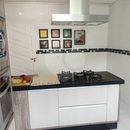 Sobrado à venda com 3 quartos, sendo 1 suíte,  em Vila Medeiros, São Paulo, SP