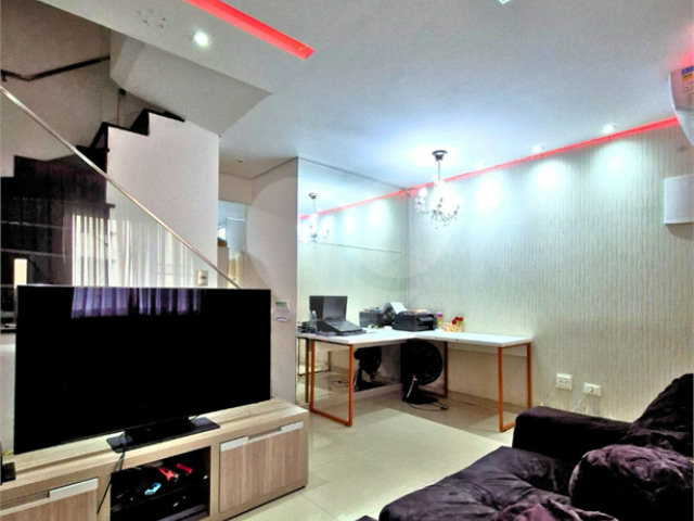 Casa à venda com 2 quartos, sendo 1 suíte,  no condomínio Reserva da Cantareira, São Paulo - SP