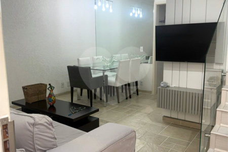 Casa à venda com 3 quartos, sendo 1 suíte, no condomínio Villas de São Francisco, São Paulo - SP