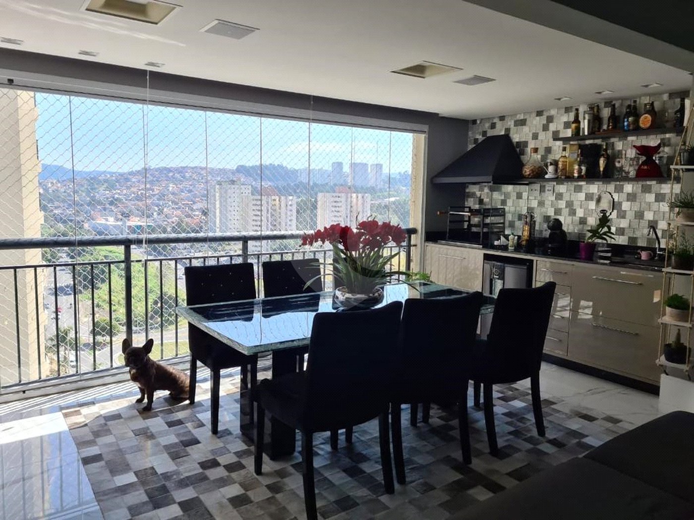 Apartamento à venda com 3 suítes em Jardim Flor da Montanha, Guarulhos, SP