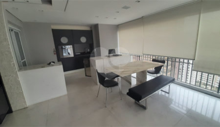 Apartamento à venda com 3 suítes em Santana, São Paulo, SP
