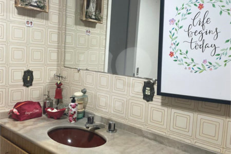 Apartamento à venda com 2 quartos em Rio Comprido, Rio de Janeiro, RJ