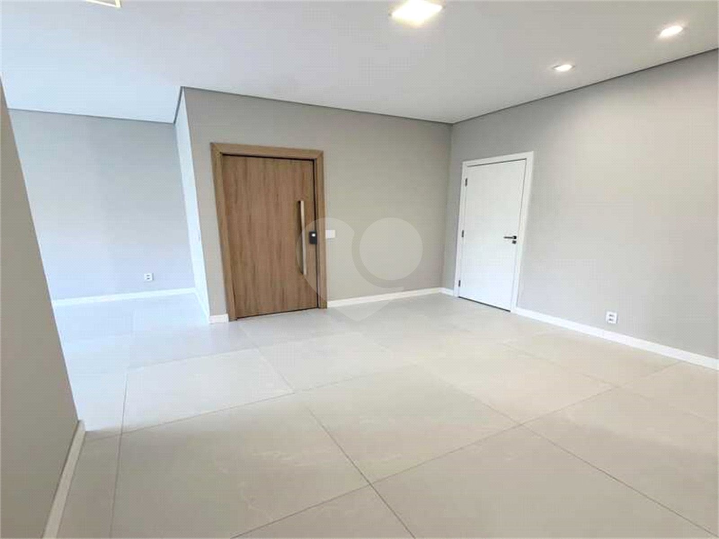 Apartamento à venda com 3 quartos, sendo 1 suíte, em Laranjeiras, Rio de Janeiro, RJ