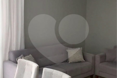 Apartamento à venda com 3 quartos, sendo 1 suíte,  em Parque Santana, Mogi das Cruzes, SP