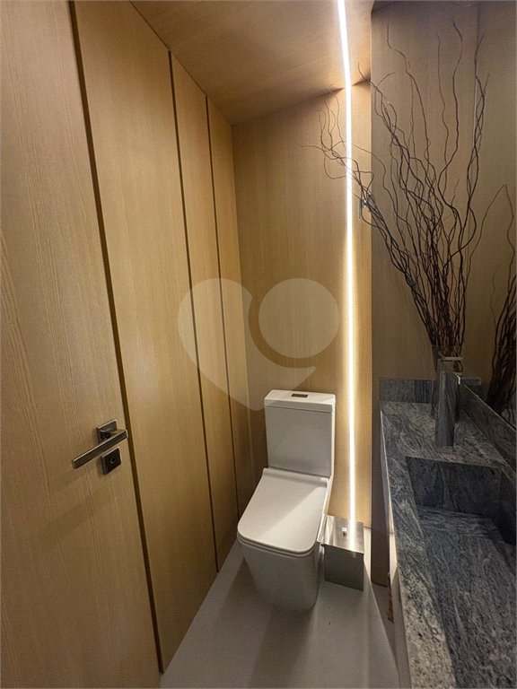 Apartamento à venda com 3 suítes em Urbanova, São José dos Campos, SP