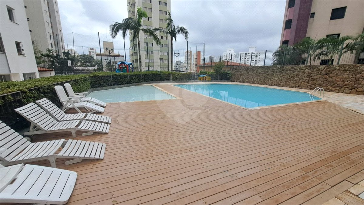 Apartamento à venda com 3 quartos, sendo 1 suíte, em Vila Mariana, São Paulo, SP