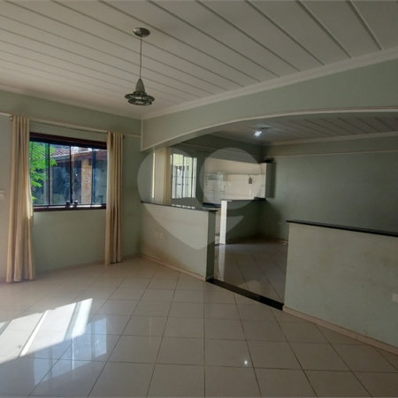 Sobrado à venda com 3 quartos, sendo 1 suíte, em Wanel Ville, Sorocaba, SP