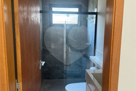 Casa à venda ou para alugar com 4 quartos, sendo 3 suítes,  no condomínio Residencial Milano, Indaiatuba - SP