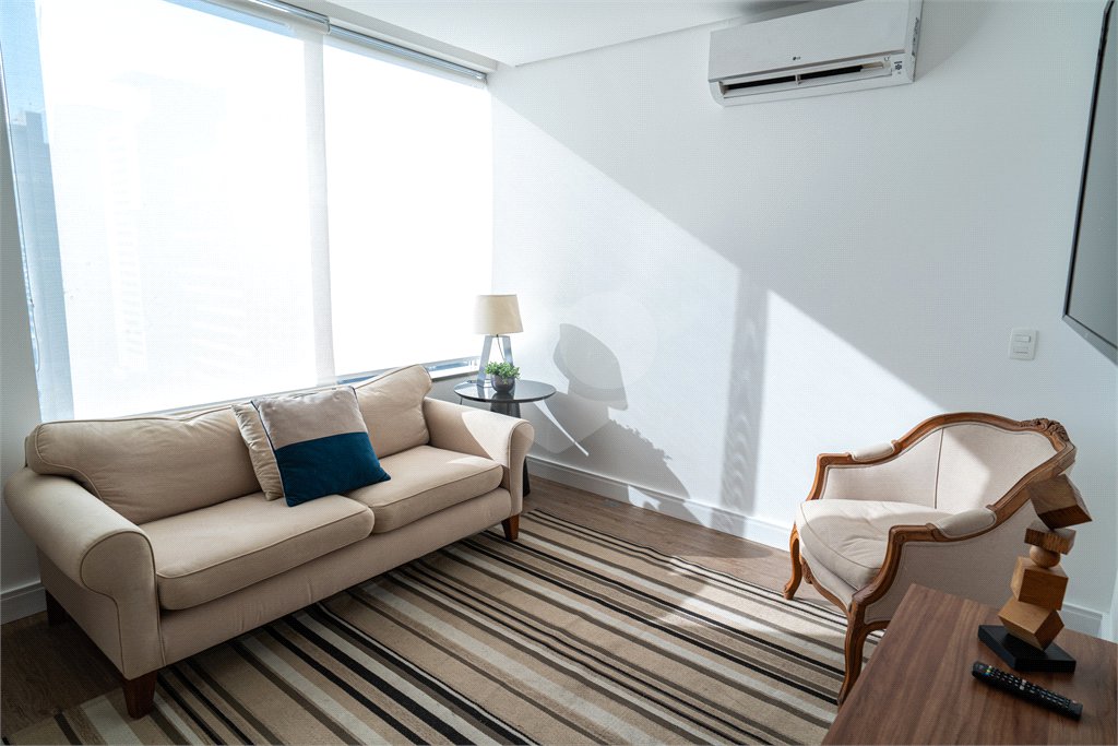 APARTAMENTO 1 DORMITÓRIO 1 VAGA - VILA OLIMPIA